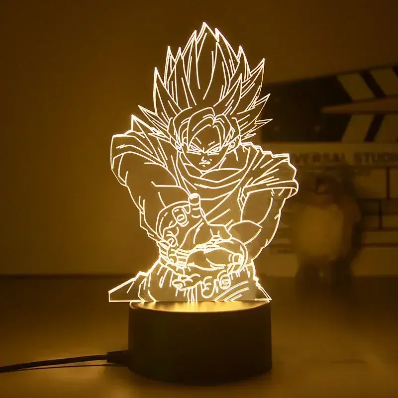 Dragon Ball Z Super Saiyan Veg - Home Cinema Lighting recensione e prezzo